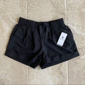 Active Shorts with pockets